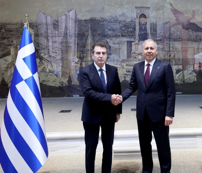 Επίσκεψη του Μιχάλη Χρυσοχοΐδη στην Κωνσταντινούπολη και συνάντηση με τον Τούρκο υπ. Εσωτερικών
