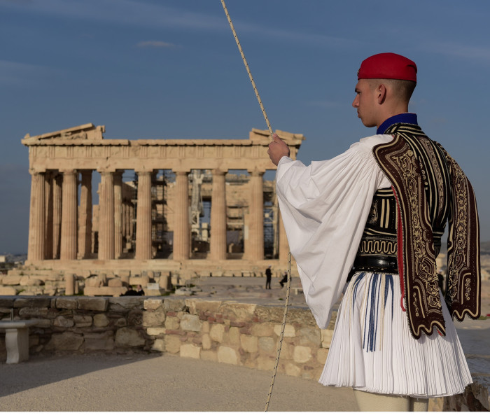 Σαν σήμερα, το 1940: ο τσολιάς που έγινε σύμβολο μιας χώρας σε πόλεμο