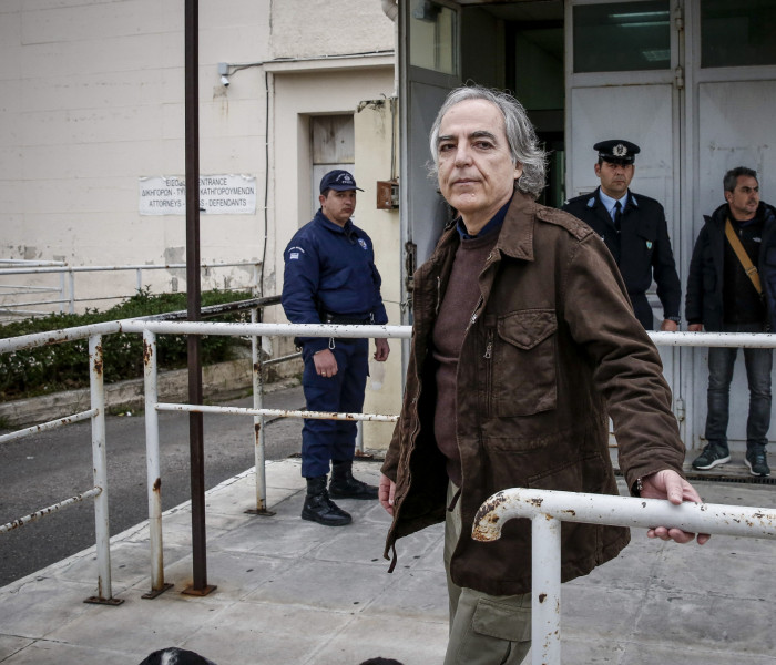 Αντίδραση συγγενών θυμάτων τρομοκρατίας για ενδεχόμενη συνέντευξη Κουφοντίνα σε ντοκιμαντέρ