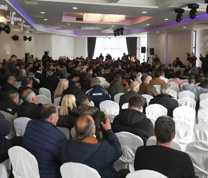 Κλιμάκωση αποφάσισαν οι αγρότες - Θα προχωρούν και σε κλείσιμο παρακαμπτήριων δρόμων