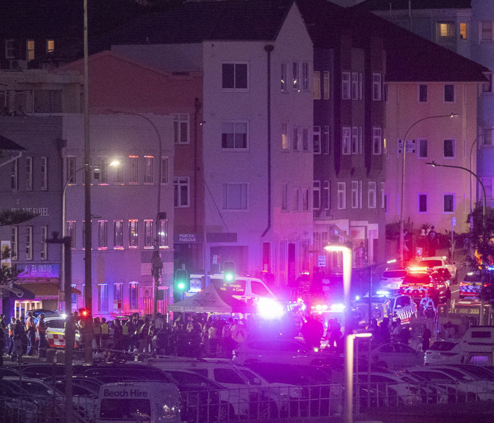 Αυστραλία: το Ισραήλ εξετάζει το ρόλο του Ιράν σε τρομοκρατική επίθεση κατά τη διάρκεια εβραϊκής γιορτής (photos & video)