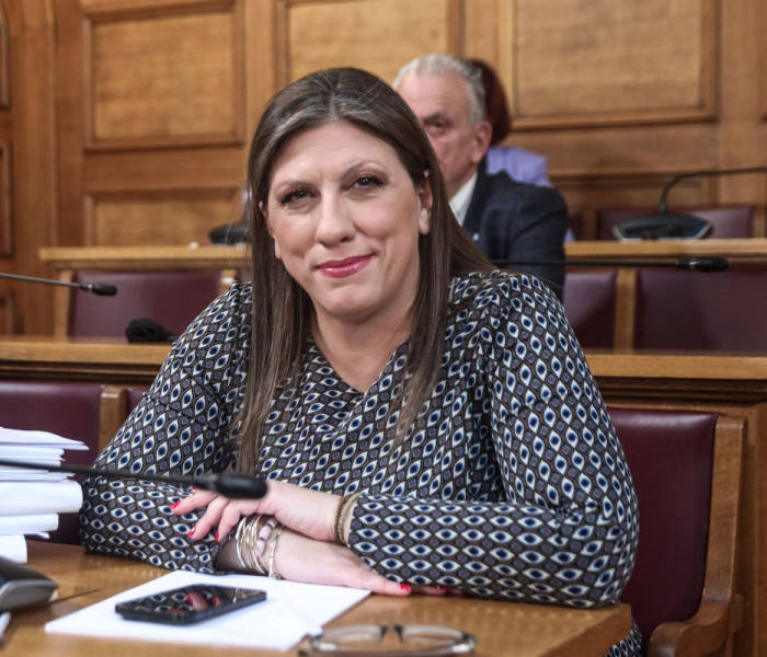 Η Μαρία Συρεγγέλα διέκοψε την Εξεταστική «για να ηρεμήσει η κυρία Κωνσταντοπούλου»