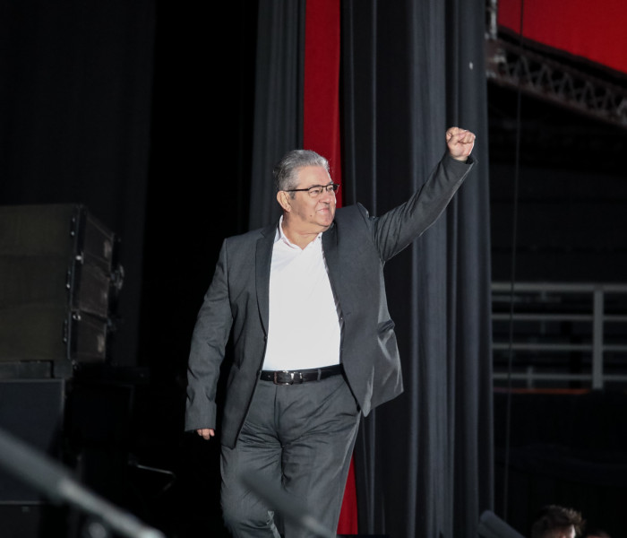 Κουτσούμπας σε γνώριμα μονοπάτια: επανάσταση, καταγγελίες και… καμία πρόταση εξουσίας