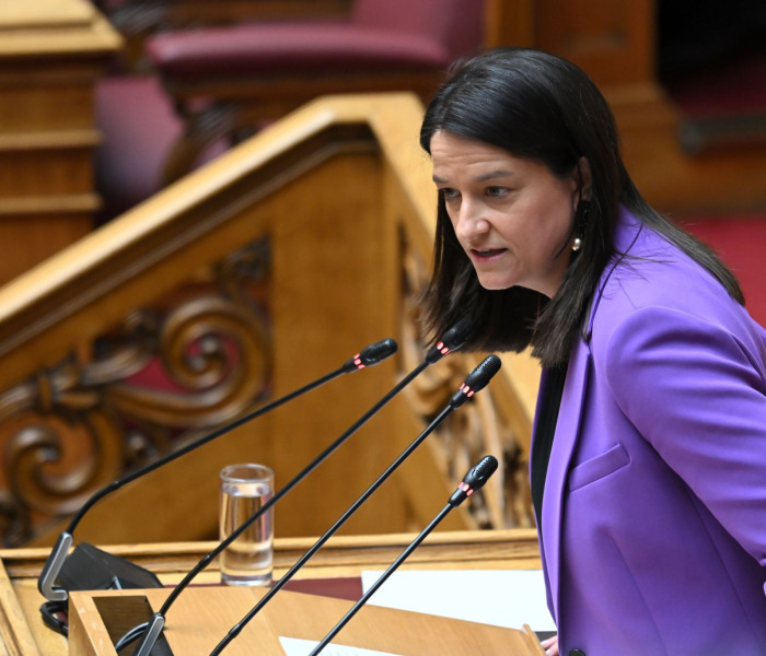 Βουλή: ψηφίστηκε το νομοσχέδιο για τις Συλλογικές Συμβάσεις Εργασίας - Τι είπε η Νίκη Κεραμέως