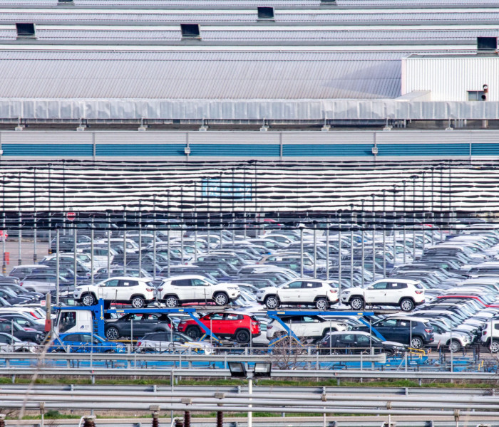 Ιανουάριος 2026: Η ελληνική αγορά αυτοκινήτου αλλάζει δομή - Πτώση πωλήσεων, ανατροπή ισορροπιών