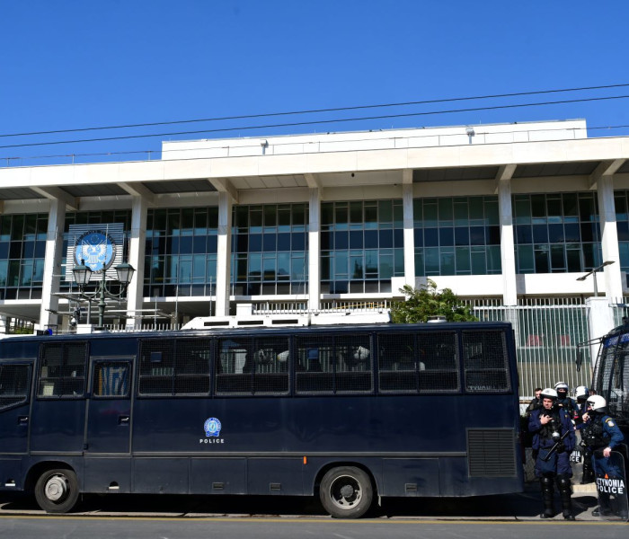 Αυξάνονται τα μέτρα ασφαλείας σε εκατοντάδες στόχους σε Αθήνα και υπόλοιπη Ελλάδα