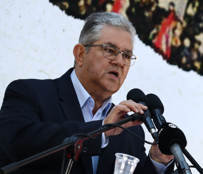 Δημήτρης Κουτσούμπας: Μόνιμα εγκλωβισμένος σε πολιτική άλλης εποχής