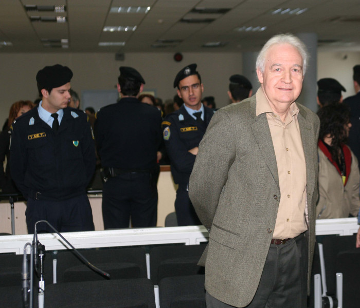 O  Άρειος Πάγος  μελετά το ενδεχόμενο αναίρεσης της αποφυλάκισης του Αλέξανδρου Γιωτόπουλου