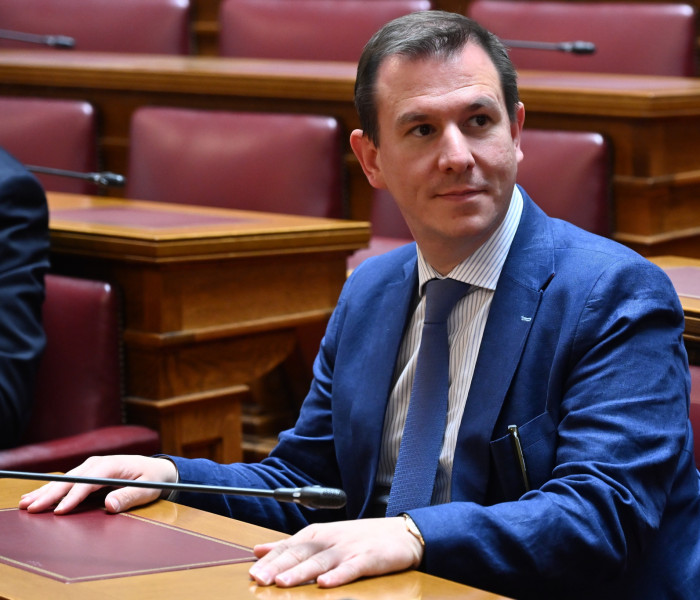 Εξώδικο της δημοσκοπικής εταιρείας Real Polls στον Παναγιώτη Δουδωνή του ΠΑΣΟΚ - Τι απαντά ο ίδιος (video)