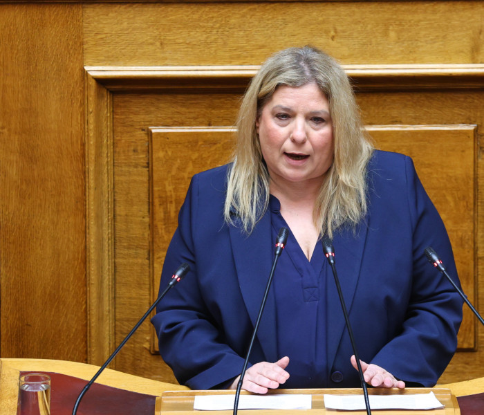 Μαρία Συρεγγέλα: Τακτική της πλειοδοσίας από την αντιπολίτευση - Επιταγές χωρίς αντίκρισμα (video)
