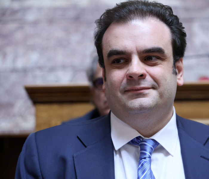 Κυριάκος Πιερρακάκης: Κανένα παιδί δεν πρέπει να στερείται μια παροχή που θεσπίστηκε για τις ανάγκες του