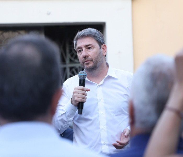 ΠΑΣΟΚ: Ποιον «φωτογράφισε» ο Ανδρουλάκης με την απειλή διαγραφής
