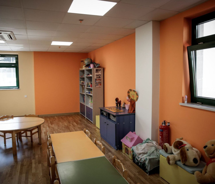 Βρεφονηπιακοί σταθμοί ΔΥΠΑ: δωρεάν φιλοξενία για 1.394 παιδιά - Τι ισχύει για τις κενές θέσεις (video)