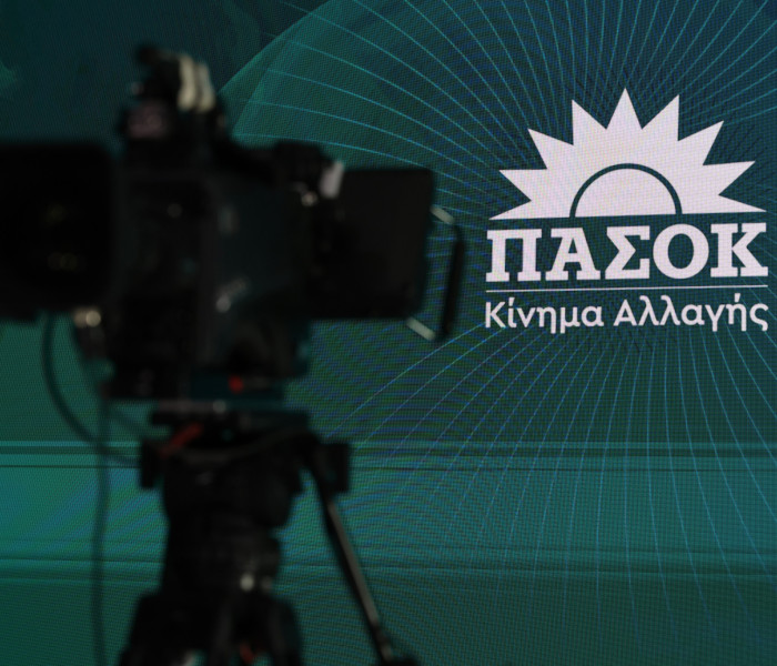 Ο ΕΟΠΥΥ, ο υποψήφιος του ΠΑΣΟΚ και οι δύσκολες απαντήσεις που χρωστά ο Ανδρουλάκης