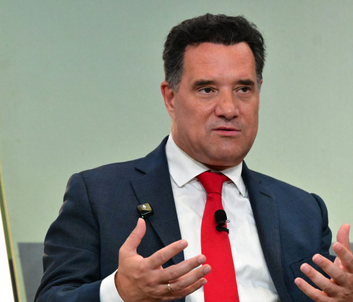 Άδωνις Γεωργιάδης σε Αλέξη Τσίπρα: Αλεξάκο, κάνε τον αγώνα σου, αλλά μη μας περνάς για χαζούς - Διεφθαρμένος (video)