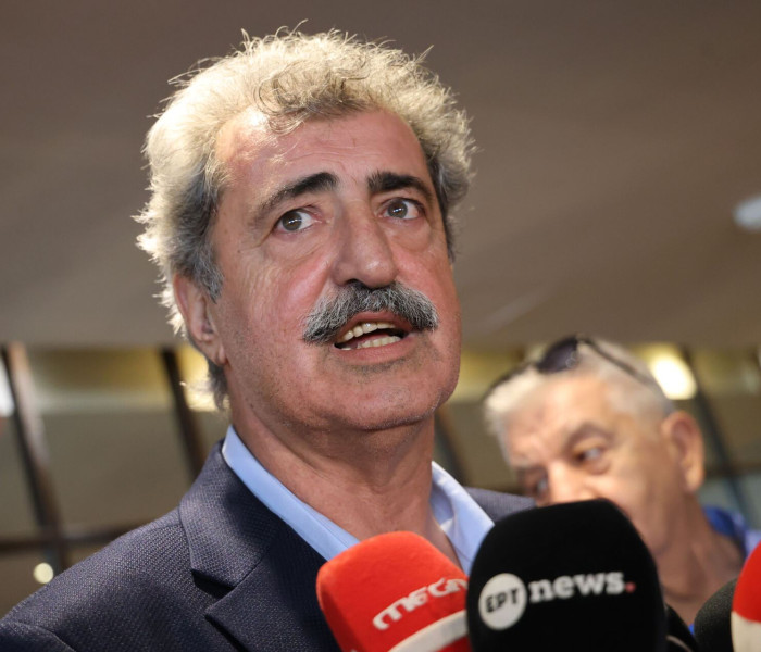 Παύλος Πολάκης για επίσκεψη Αλέξη Τσίπρα στο Άγιο Όρος: Ντροπή και αίσχος και κρίμα