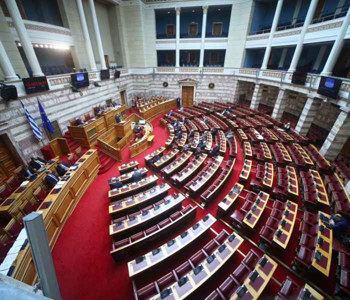 Βουλή: Προς κύρωση δύο αμυντικές συμφωνίες με Γαλλία και Σερβία