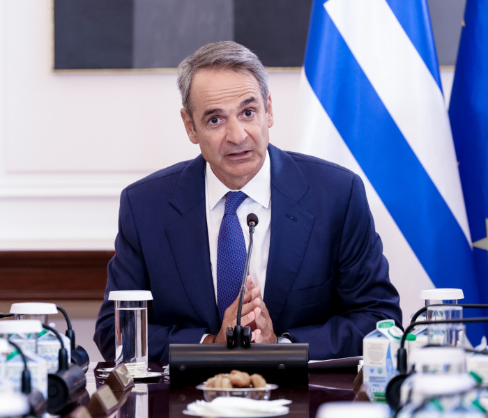 Κυριάκος Μητσοτάκης στο Υπουργικό: Στη ΔΕΘ ο οδικός χάρτης έως το 2030 - Το μήνυμα στην Τουρκία (video)