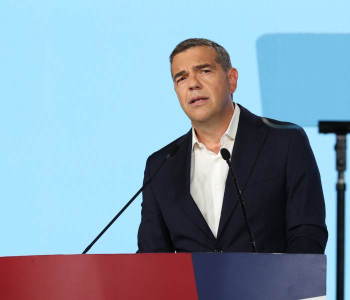 Το «νέο κοστούμι» του παλιού Τσίπρα και τα «λεφτόδεντρα» της Θεσσαλονίκης