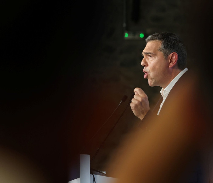 Κόλπο γκρόσο α λα Τσίπρα: από τις αυταπάτες στις πολιτικές… απάτες με το πρόγραμμα και τις υποσχέσεις