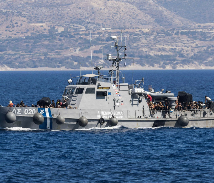 Νέα διάσωση νότια της Κρήτης, σώθηκαν 33 μετανάστες με συνδρομή της Frontex