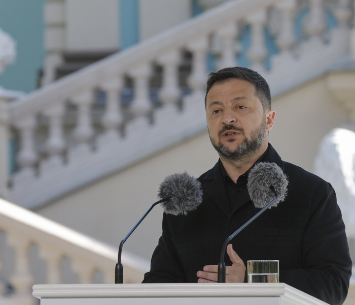 Βολοντίμιρ Ζελένσκι: Η Ρωσία ετοιμάζει μαζική επίθεση στην Ουκρανία