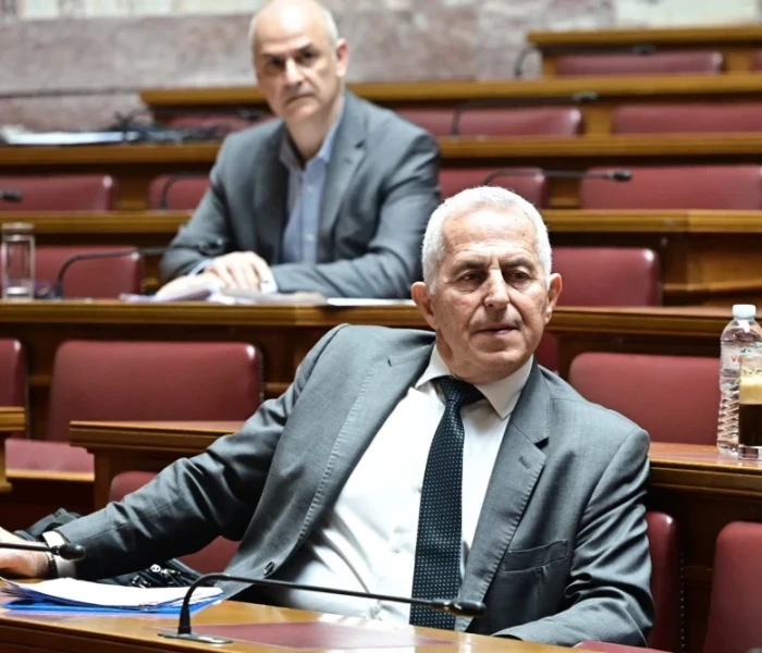 Περάστε κόσμε στο ΠΑΣΟΚ: Συνάντηση Ανδρουλάκη - Αποστολάκη αύριο