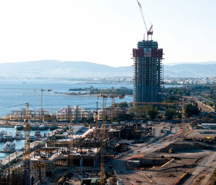 The Times: «Πιο ελκυστική από ποτέ» η Αθήνα - Ουρανοξύστες, hedge funds και πλούσιοι επενδυτές αλλάζουν το τοπίο